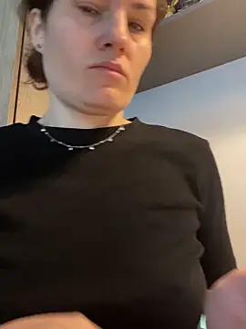 Ms-Lust1- élő XXX-chatje