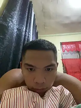 Czat XXX na żywo – ur_asianbigcock