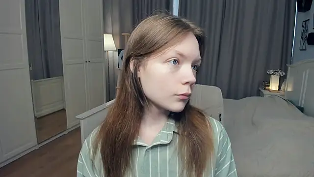 LavenderMittenn Live XXX chat
