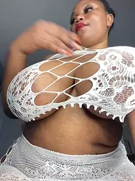 Show de EliteSoraya na webcam