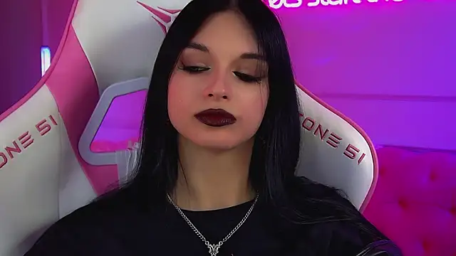 BeverlyMost's Live XXX Chat