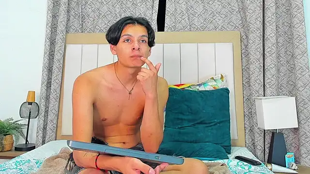 Maicol_ruiz972049 – webcam-show