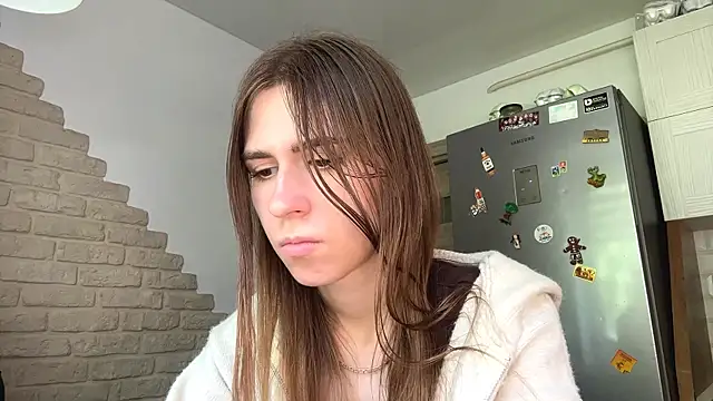 ZaraGuyette's Webcam Show