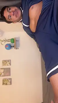Ugh_Manux's Live XXX Chat