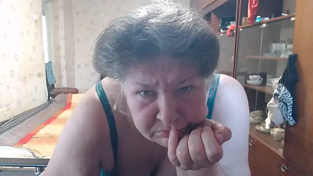 HotLusi's Live XXX Chat