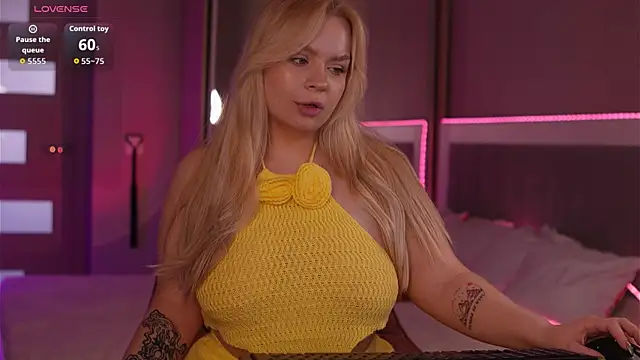 LisaLove3 Chat XXX live