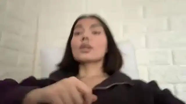 MarylnMonnier 现场XXX聊天