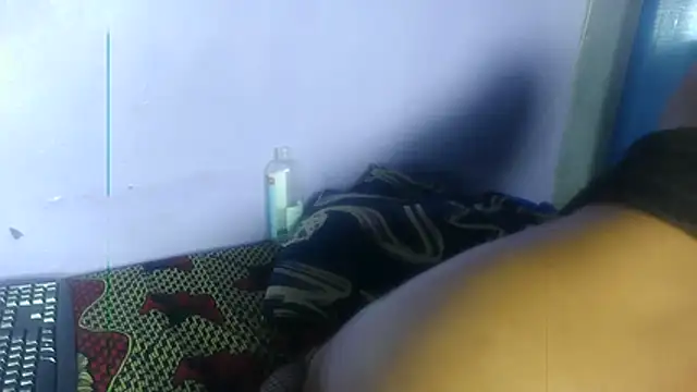 CurvyLara Live XXX Chat