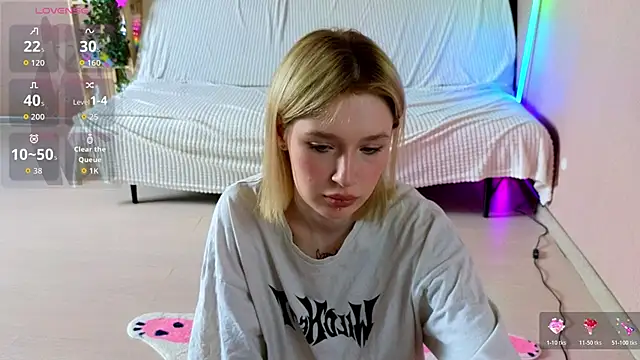 two_gerls_here's Webcam Show