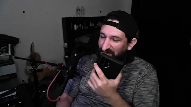 DevilPup75_ webkamerás műsora