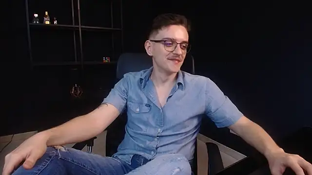 Živý XXX chat FelixStarkk