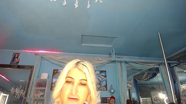 ADRIANNA_FOX 라이브 XXX 채팅