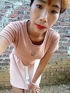 Elena_MiaのライブXXXチャット