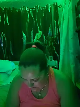 Chat +18 de SexyNikki6969 ao vivo