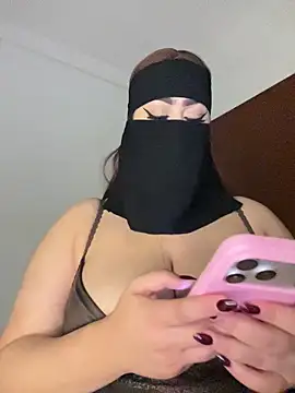QueenDina777 Adlı Modelin Web Kamerası Şovu