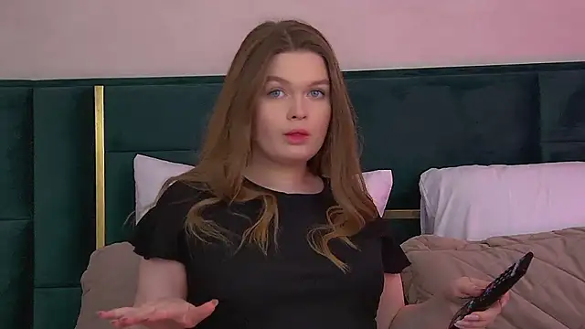 CrystalLyons Chat XXX in diretta