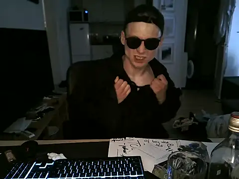 mihaimichael – Naživo XXX chat