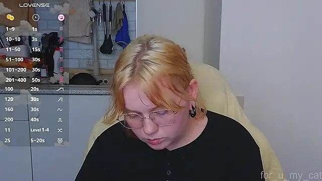 soft_focus Live XXX Chat