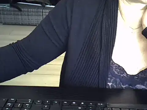 ITALIANASISIXX Webcam show