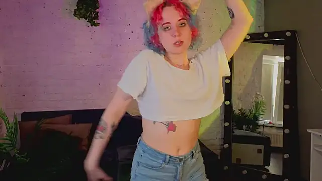 ScarlettSparkss' Live XXX Chat