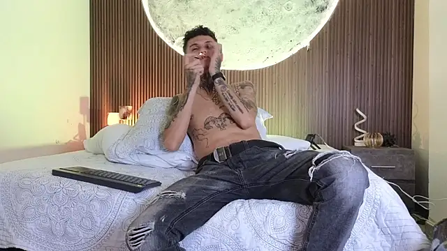 Paulo_527 在線直播表演