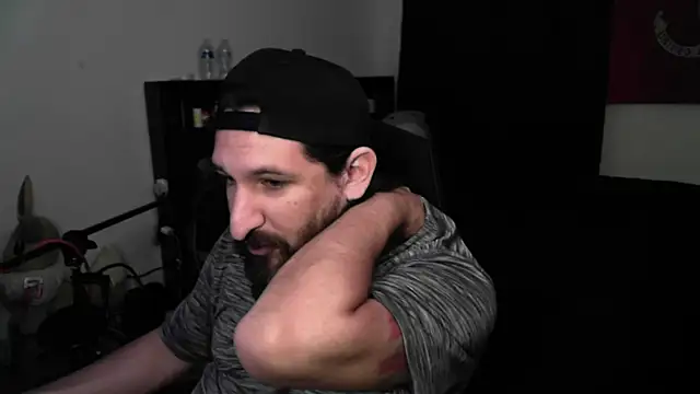 DevilPup75_: απευθείας συνομιλία ΧΧΧ