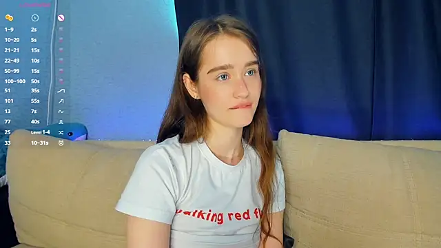 lovelyalivia Chat XXX in diretta