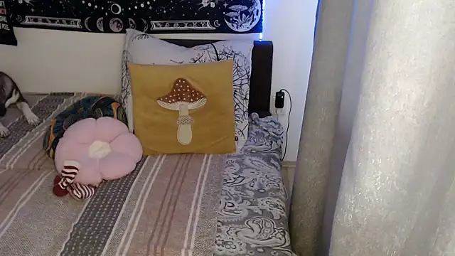 XXX chat uživo modela AlienforTwenty