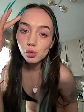 RollDollsi's Webcam Show
