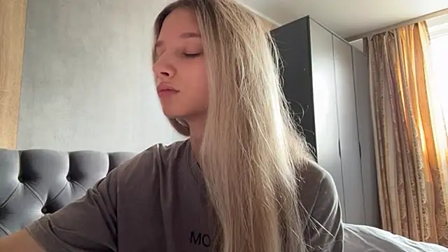 دردشة Tiffany_Blom الجنسية المباشرة