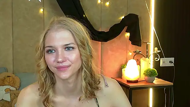 4example_Chloe's Live XXX Chat