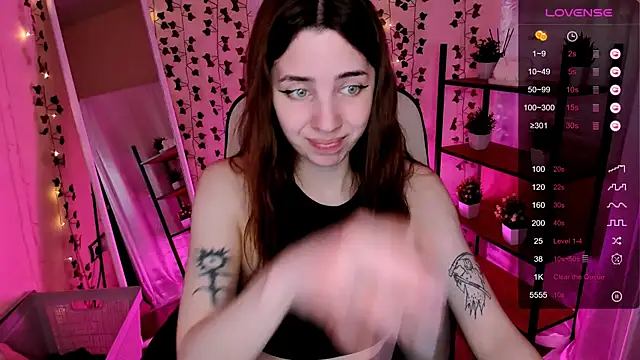 CharliGrace_'s Live XXX Chat