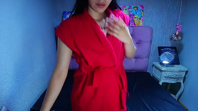 valentinashine élő XXX-chatje