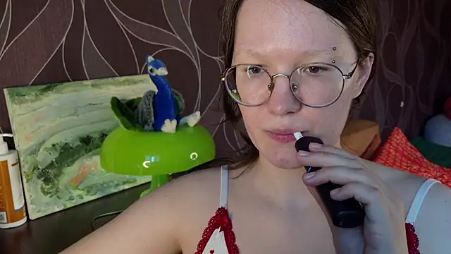 hairyMira Chat XXX in diretta