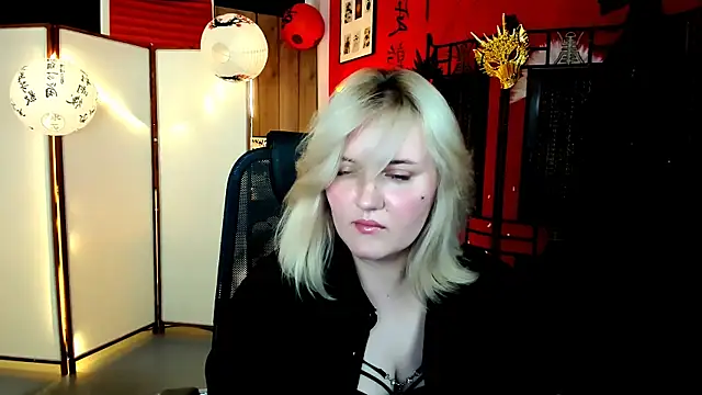 KathyBriggs Chat XXX in diretta