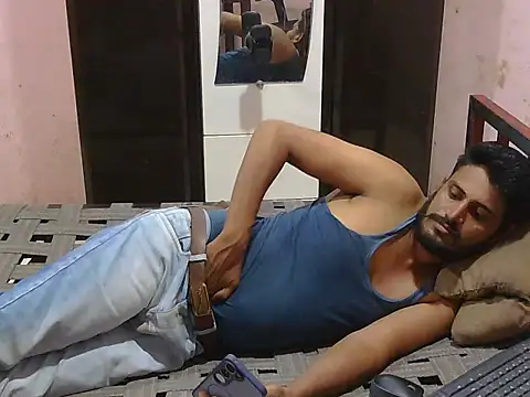 HotXKrish's Live XXX Chat
