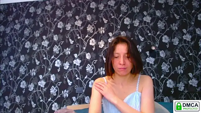 Sophi_Cute – Naživo XXX chat
