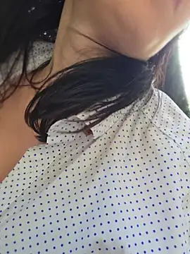 Risky_woman's Webcam Show