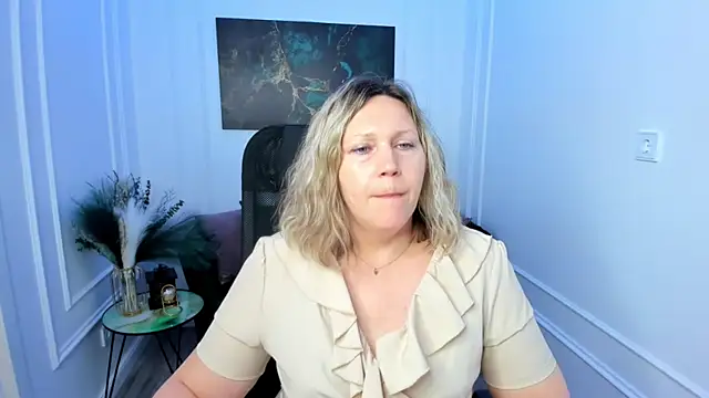 NinaStarle: απευθείας συνομιλία ΧΧΧ