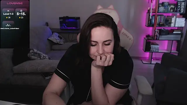 SexyWitch_666 live XXX chat
