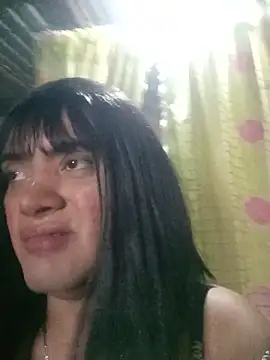 Show de yovana13 na webcam