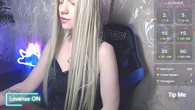 Shiny_Victoria Chat XXX in diretta