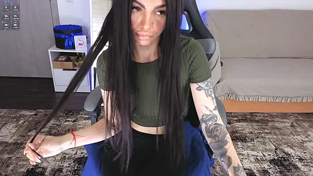 AnacondaOnn Chat XXX in diretta