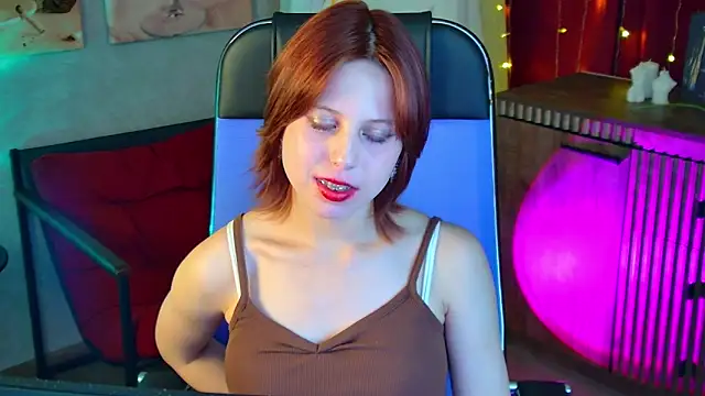 VivienneHebert's Live XXX Chat