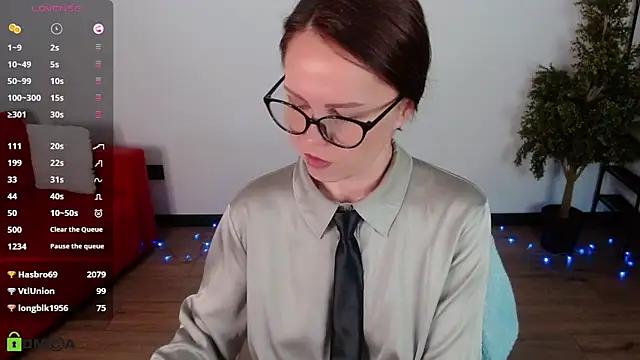 VickyGolden – Naživo XXX chat