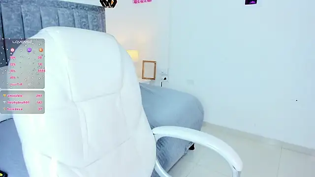 Dalia_nix_ élő XXX-chatje