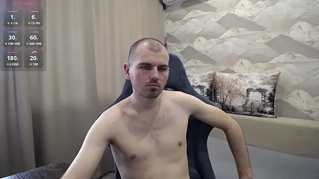 SerzhKorol1's Live XXX Chat