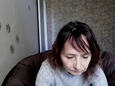 AnnieEltgant 现场XXX聊天