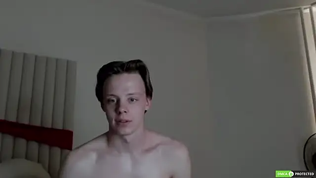 SimonWarner Webcam Show