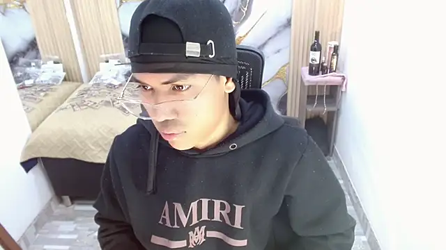 DaviidBuckx_ Live XXX-chat
